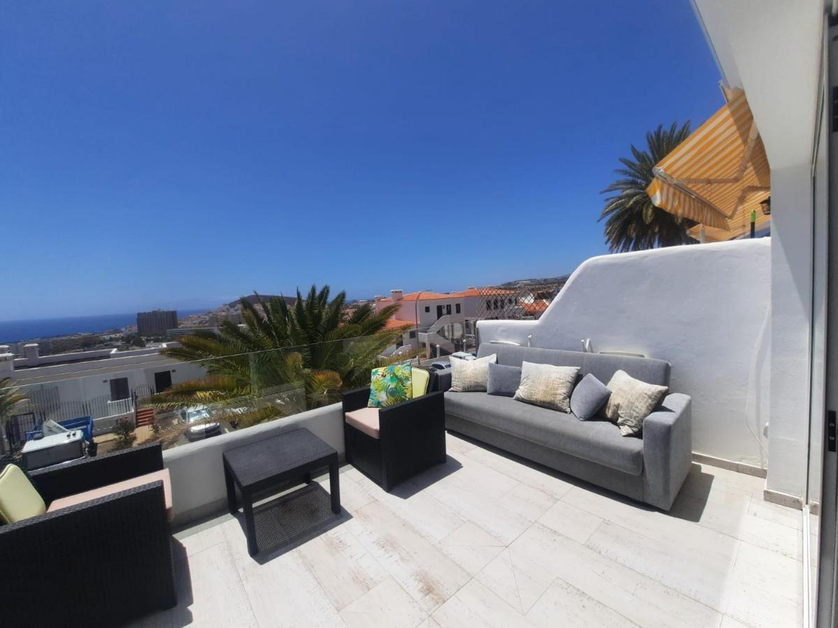 Holiday Apartments Oasis Los Cristianos  Exterior foto